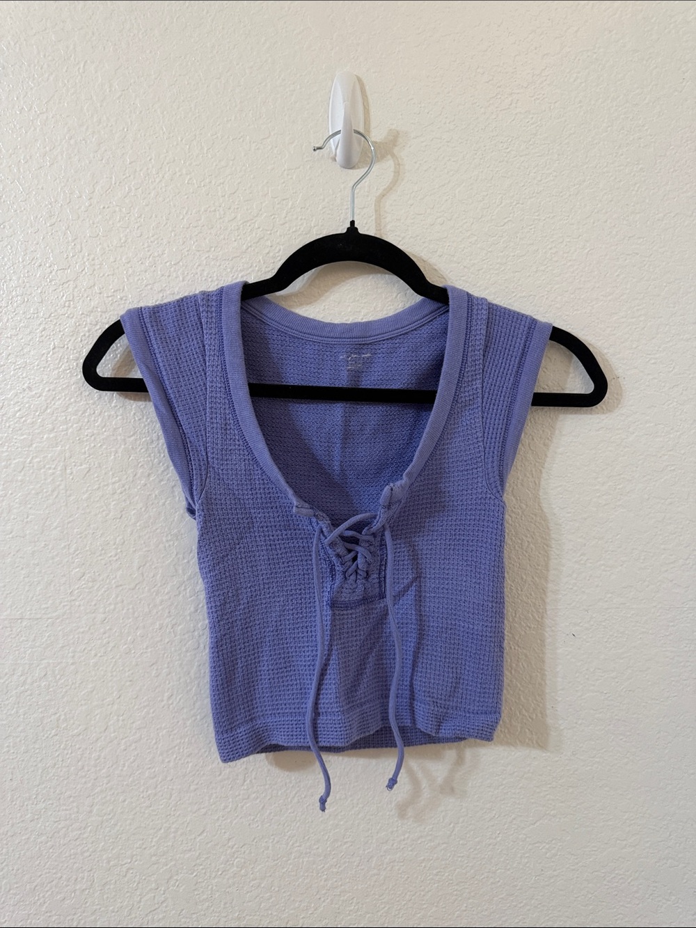Urban Outfitters Lace-Up Sleeveless Knit Crop Top - Lilac